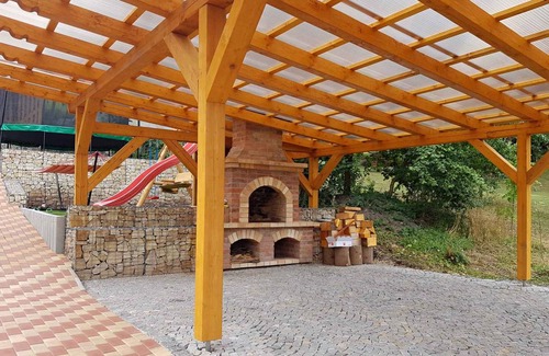 Svoboda nad Upou Apartment | 60 m² Apartment ∙ 2 bedrooms ∙ 6 guests