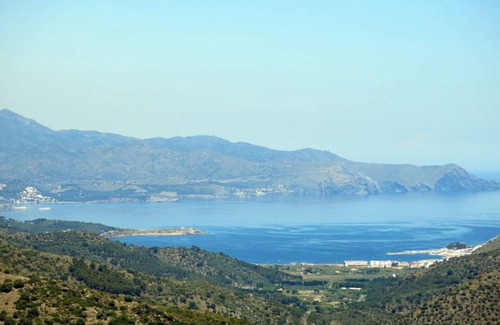 Llanca Apartment | 60 m² Apartment ∙ 2 bedrooms ∙ 6 guests