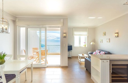 Ploce Apartment | 60 m² Apartment ∙ 2 bedrooms ∙ 4 guests