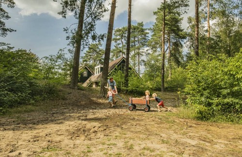 Eerbeek House | 60 m² Bungalow ∙ 3 bedrooms ∙ 6 guests