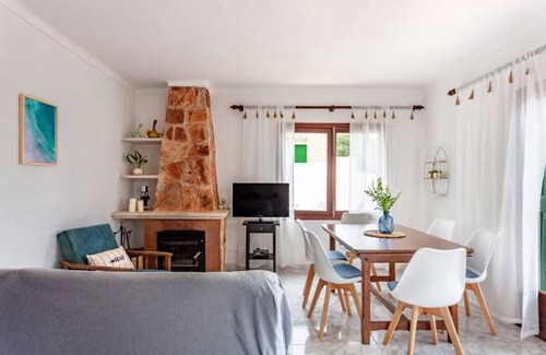Cala Santany House | 60 m² Chalet ∙ 2 bedrooms ∙ 4 guests