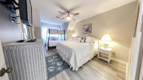 Saint Helena Island House | 608 New Haven - Resort Access included! Great North Island Location!