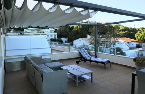Llanca Apartment | 62 m² Apartment ∙ 2 bedrooms ∙ 6 guests