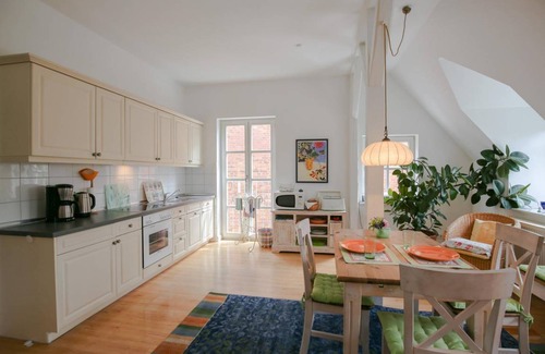 Husum Apartment | 65 m² Apartment ∙ 1 bedroom ∙ 2 guests
