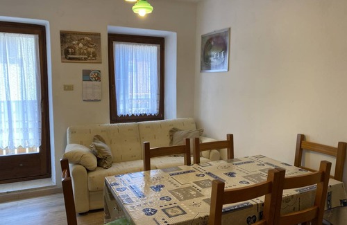 Pinzolo Apartment | 65 m² Apartment ∙ 2 bedrooms ∙ 4 guests