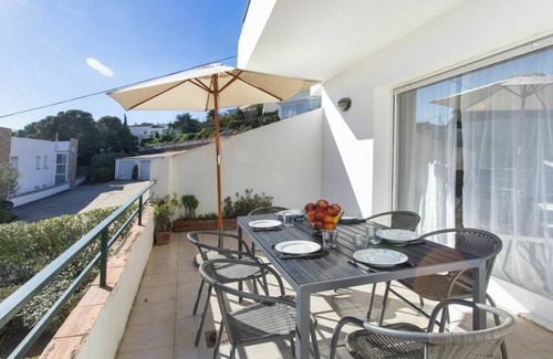 Llanca Apartment | 65 m² Apartment ∙ 2 bedrooms ∙ 5 guests