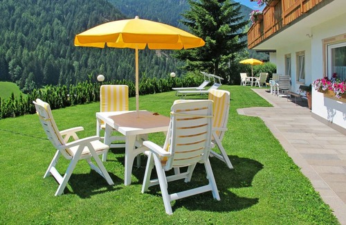 Santa Cristina Val Gardena Apartment | 65 m² Apartment ∙ 2 bedrooms ∙ 4 guests