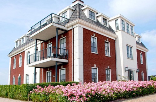 Colijnsplaat Apartment | 66 m² Apartment ∙ 2 bedrooms ∙ 4 guests