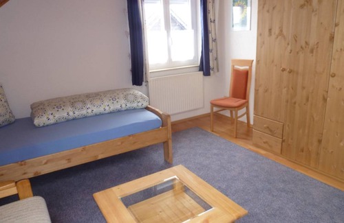 Isny im Allgaeu Apartment | 67 m² Apartment ∙ 2 bedrooms ∙ 4 guests
