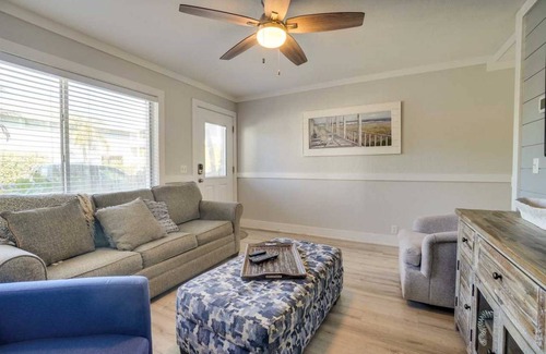 Bradenton Beach Condo | 67 m² Condo ∙ 2 bedrooms ∙ 6 guests