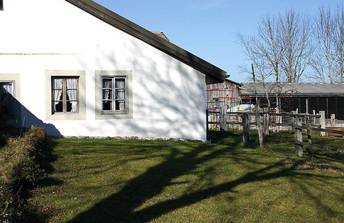 Auberson House | 68 m² Farmhouse ∙ 2 bedrooms ∙ 5 guests