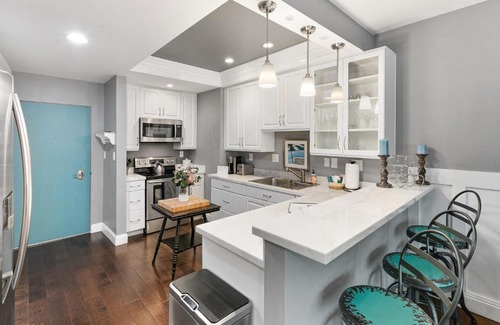 Carlsbad House | 689 - Steps to the Resort, Peaceful Studio with free Wifi & Parking