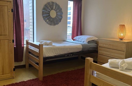 Downtown Pittsburgh Apartment | 69 m² Apartment ∙ 2 bedrooms ∙ 6 guests