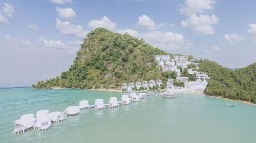 Labuan Bajo Hotel | 69 Resort and Beach Club