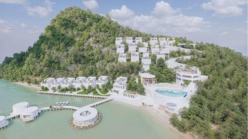 Labuan Bajo Hotel | 69 Resort and Beach Club