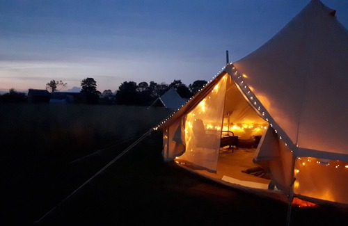 Saltburn-by-the-Sea Cabin | 6m xl Bell Tent With log Burner, Near Whitby