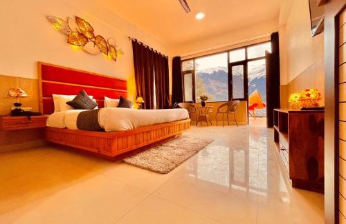 Manali Hotel | 6th Element Cottage, manali - Top Rated ! Most Awarded ! Luxury Rooms With Balcony ! Mountain & River View