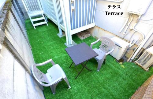 Nakano Apartment | 7時IN 19時OUT 新宿, 歌舞伎町まで電車11分丨独立キッチン, バスルーム丨最大4名丨新規リノベーション済丨庭付きShinjuku, Kabukicyo 11 mins丨Private kitchen and bathroom丨Up to 4 guests丨Newly renovated丨Garden villa