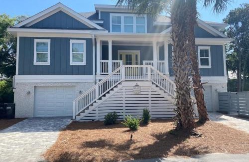 North Forest Beach House | 7 Bed 6 and one half bath with private pool spa & private beach access