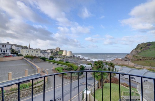 Hele Cottage | 7 Cove View