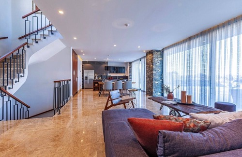 Yalikavak Villa | 7 Deluxe - A Seductive Blend Of Style And Serenity