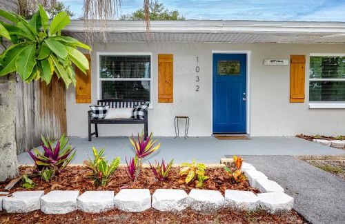 Largo House | 7 People 4 Beds - 8 mins to beach by car - 2 mins to downtown - MODERN