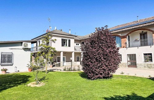 Castell'Alfero Apartment | 70 m² Apartment ∙ 2 bedrooms ∙ 4 guests