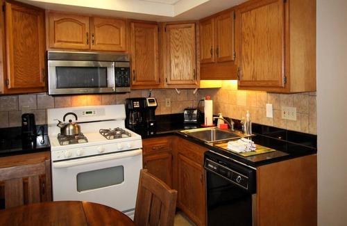 Oneonta Apartment | 70 m² Apartment ∙ 2 bedrooms ∙ 4 guests