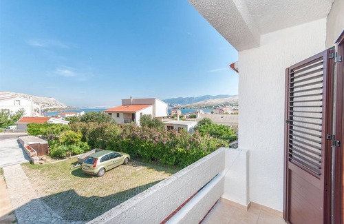Pag Apartment | 70 m² Apartment ∙ 2 bedrooms ∙ 4 guests