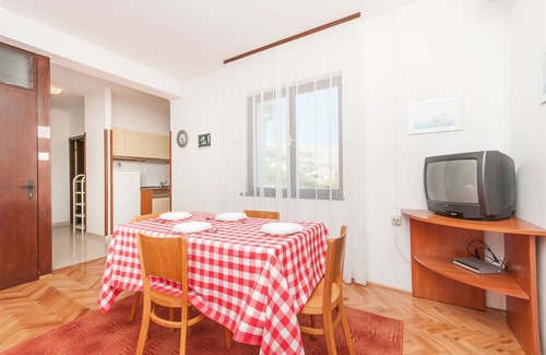 Pag Apartment | 70 m² Apartment ∙ 2 bedrooms ∙ 4 guests