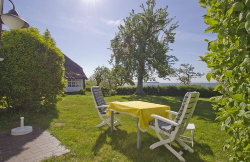 Neuendorf Apartment | 70 m² Apartment ∙ 2 bedrooms ∙ 4 guests