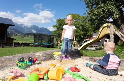 Almdorf Apartment | 70 m² Apartment ∙ 2 bedrooms ∙ 5 guests
