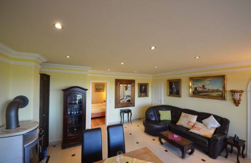 Gross Zicker Apartment | 70 m² Apartment ∙ 1 bedroom ∙ 2 guests