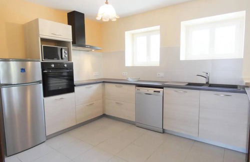 Angoume House | 70 m² House ∙ 2 bedrooms ∙ 5 guests