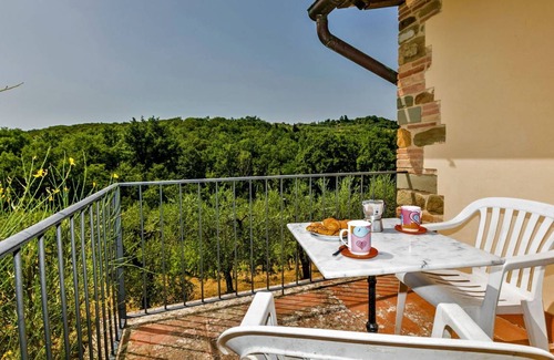 Scandicci Villa | 70 m² Villa ∙ 1 bedroom ∙ 4 guests