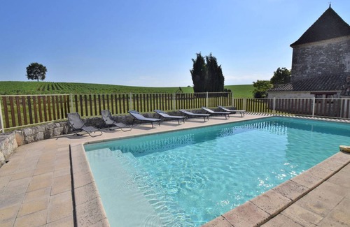 Dondas Villa | 70 m² Villa ∙ 2 bedrooms ∙ 4 guests