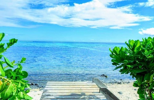 Nu'urua House | 700 m² House ∙ 3 bedrooms ∙ 6 guests
