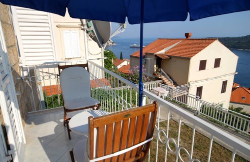 Ploce Apartment | 71 m² Apartment ∙ 3 bedrooms ∙ 6 guests