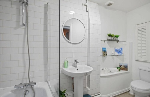 Montpelier Apartment | 72 m² Apartment ∙ 2 bedrooms ∙ 8 guests