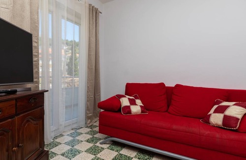 Jesenice Apartment | 73 m² Apartment ∙ 3 bedrooms ∙ 6 guests
