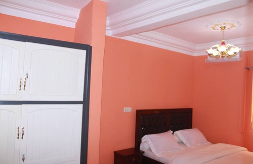 Douala Apartment | 75 m² Apartment ∙ 2 bedrooms ∙ 4 guests