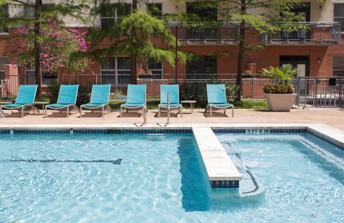 Second Street District Apartment | 75 m² Apartment ∙ 1 bedroom ∙ 4 guests