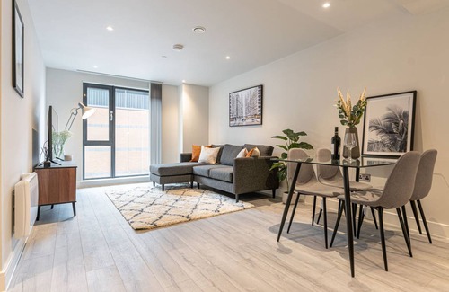 Convention Quarter Apartment | 75 m² Apartment ∙ 2 bedrooms ∙ 4 guests