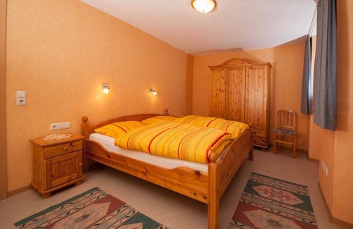 Kluesserath Apartment | 75 m² Apartment ∙ 2 bedrooms ∙ 5 guests