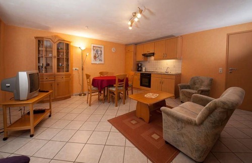 Kluesserath Apartment | 75 m² Apartment ∙ 2 bedrooms ∙ 5 guests