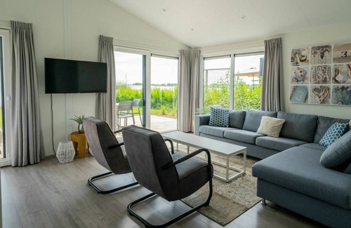 Bovenkarspel House | 75 m² House ∙ 3 bedrooms ∙ 6 guests