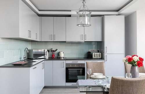 Kensington Apartment | 78 m² Apartment ∙ 2 bedrooms ∙ 5 guests