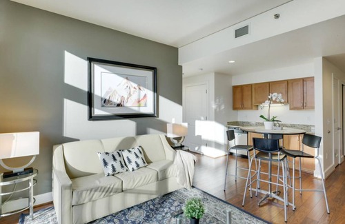 Pearl District Apartment | 79 m² Apartment ∙ 1 bedroom ∙ 2 guests