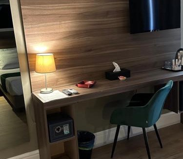 Vomero House | 7th Floor Suite