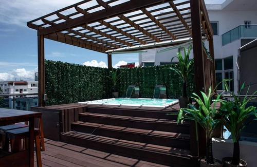 Santo Domingo House | 8 Bedrooms Penthouse, Jacuzzi & Private Terrace